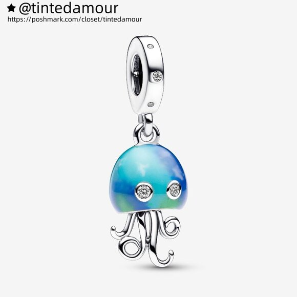 Pandora Colour-changing Jellyfish and Round Clasp Blue Braided Leather Bracelet - Picture 2 of 5